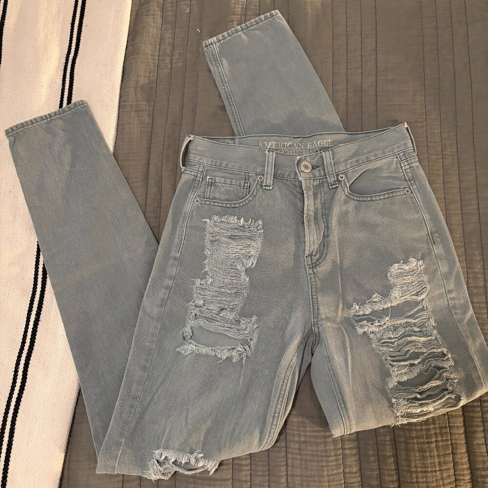 American Eagle Ripped Straight Jeans